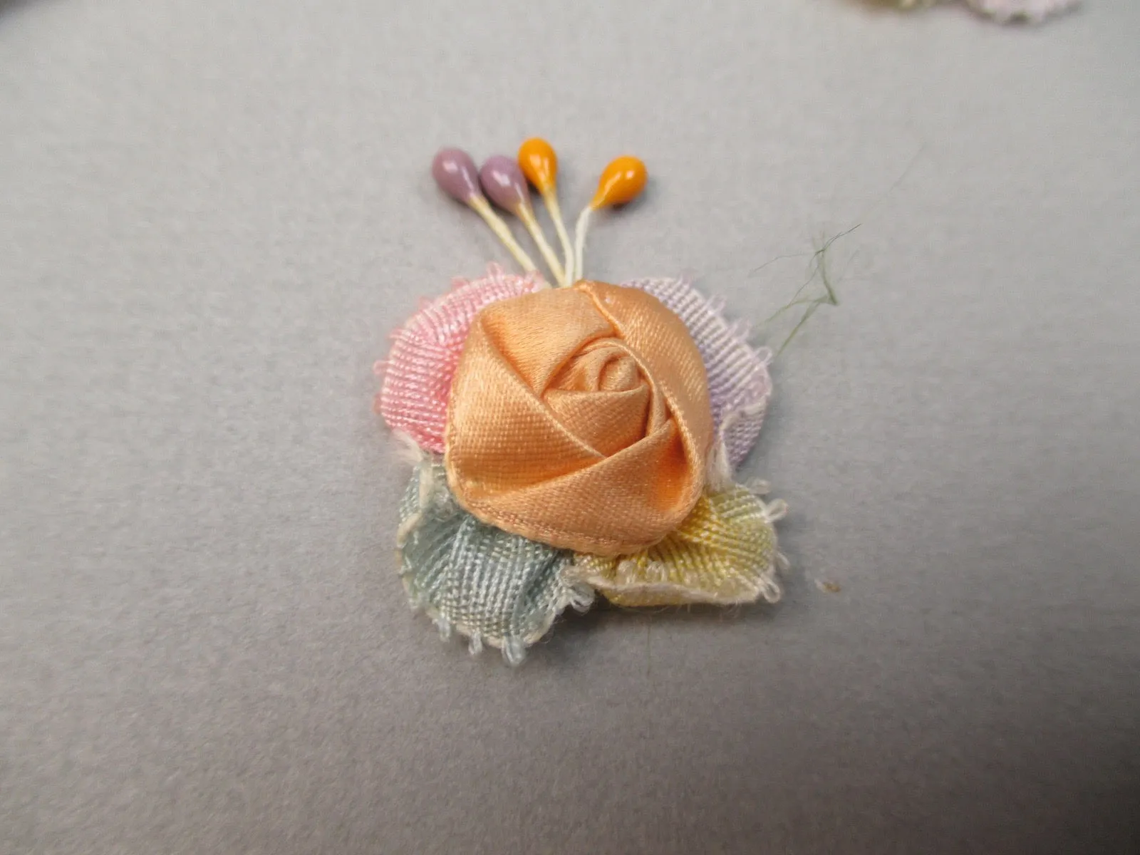 Antique Victorian silk ribbon rose ribbon art rosettes 3 pc