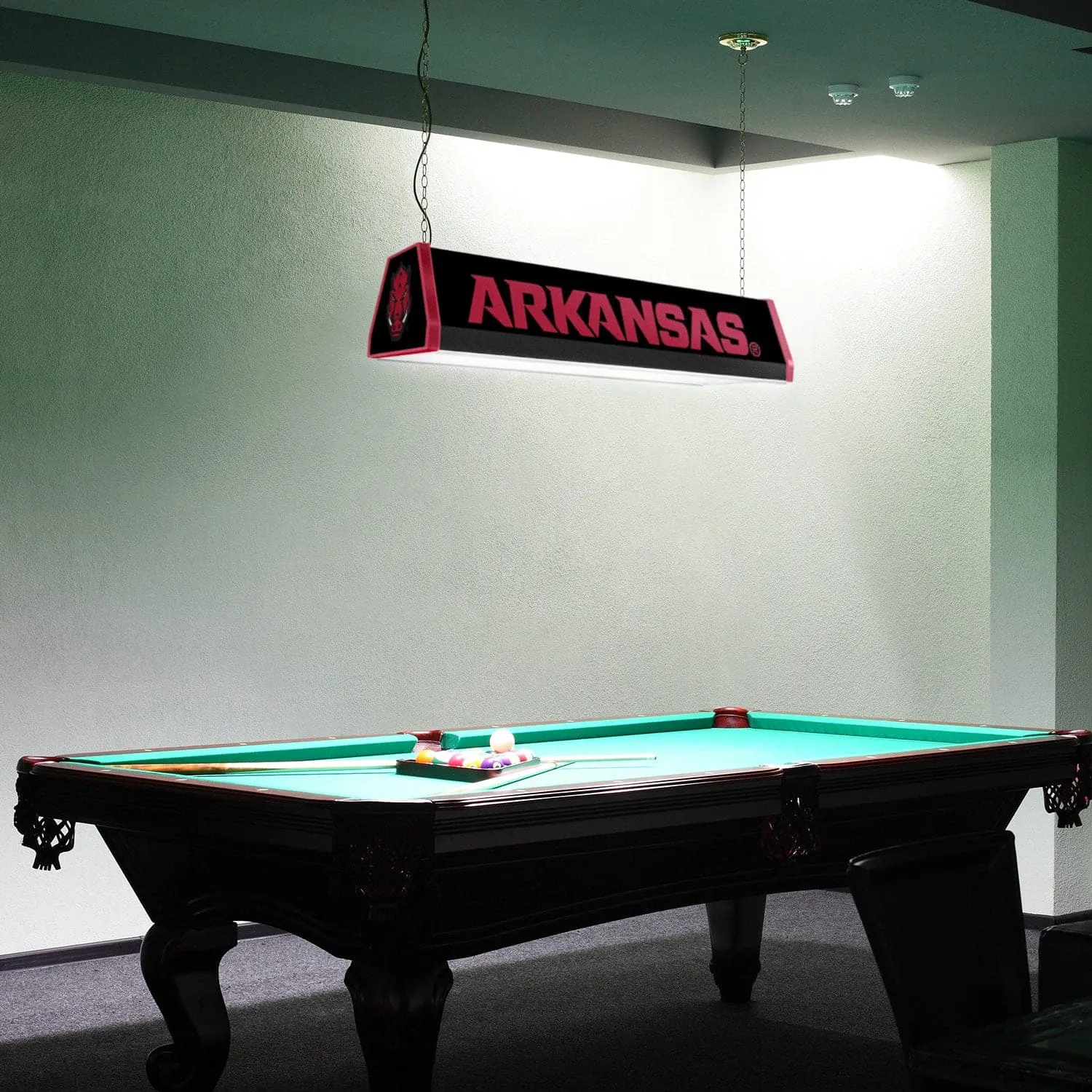 Arkansas Razorbacks: Standard Pool Table Light