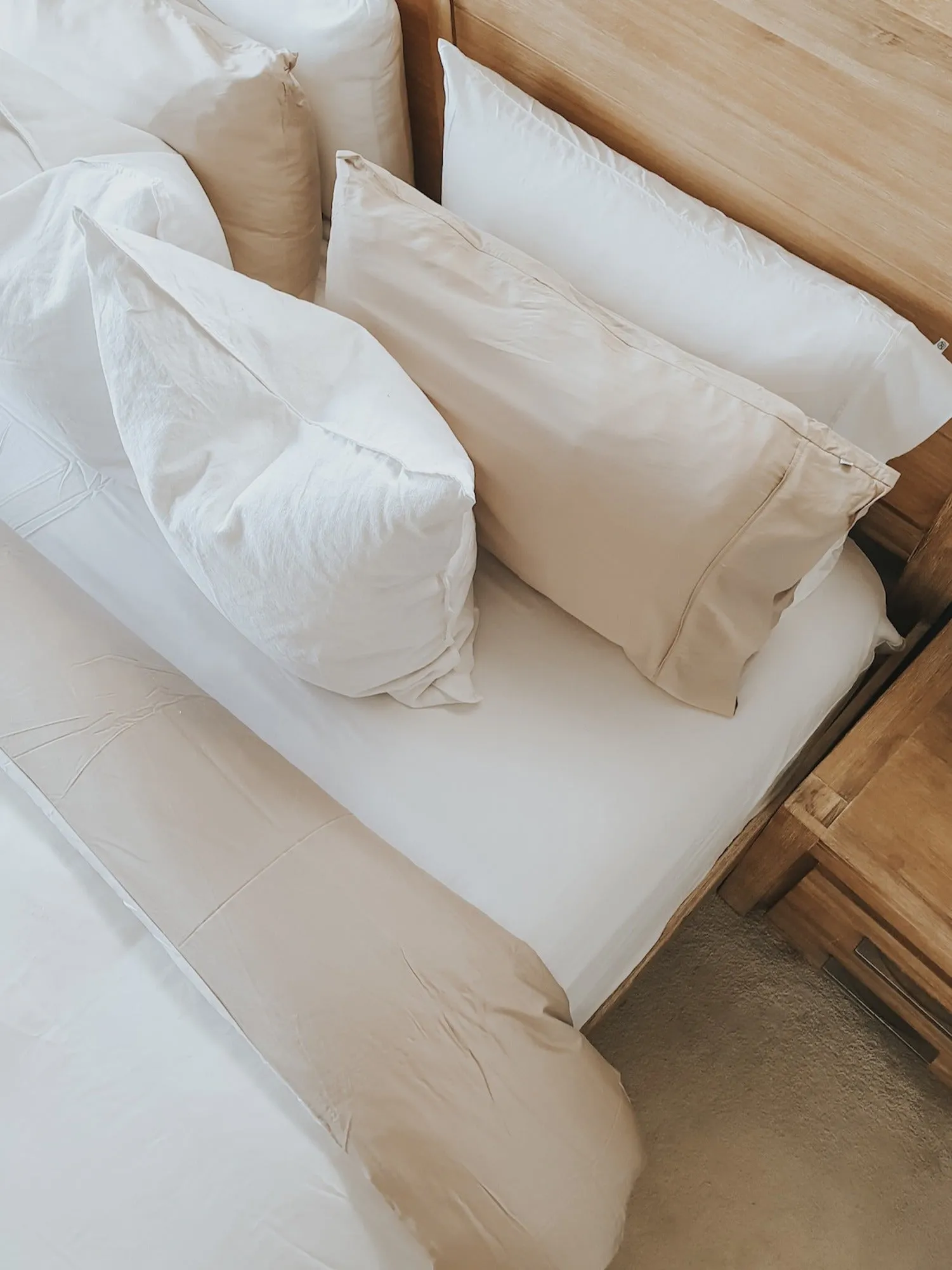 Bamboo Fitted Sheet (Queen) - White