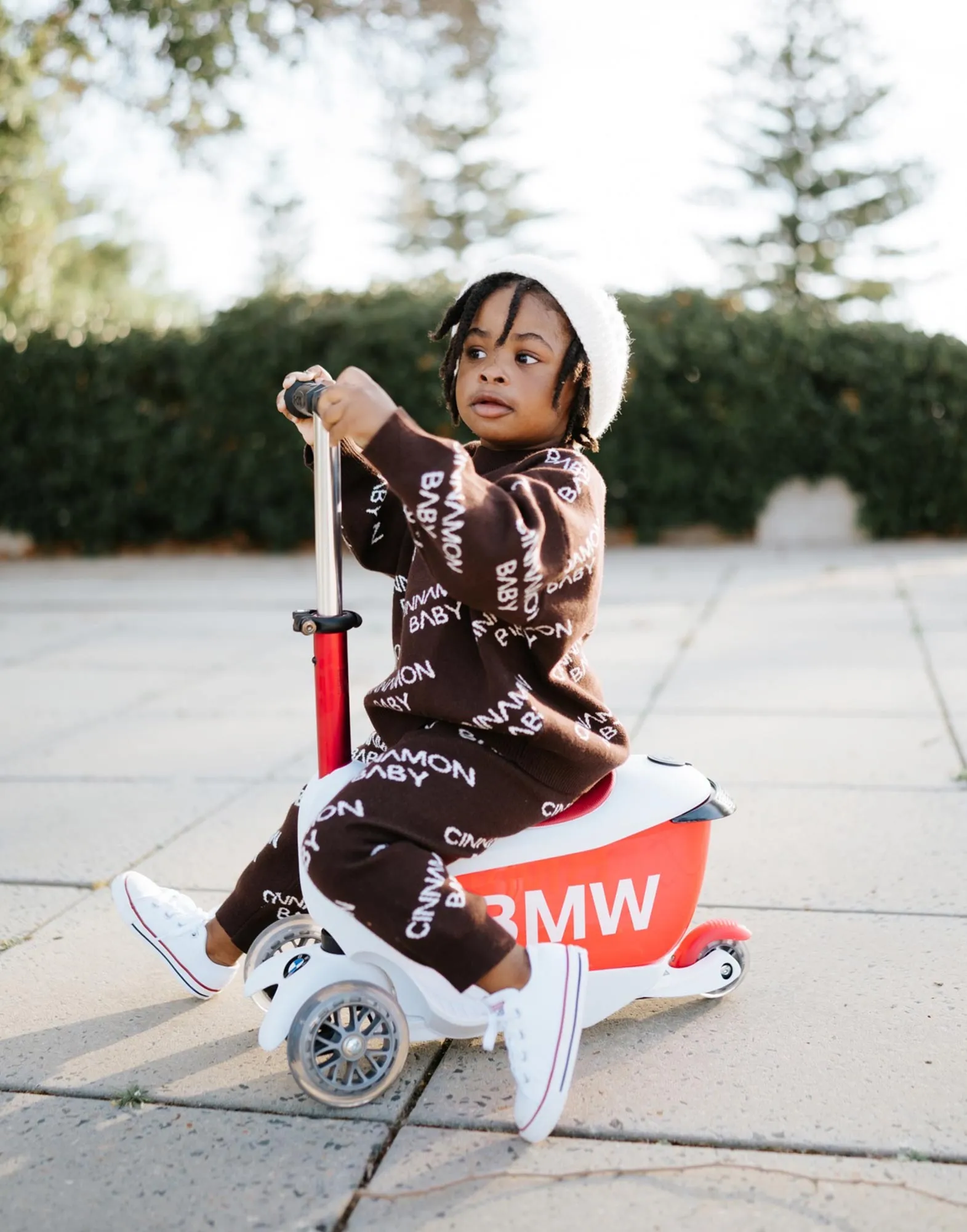 BMW x Micro Mini2Go Ride On Scooter