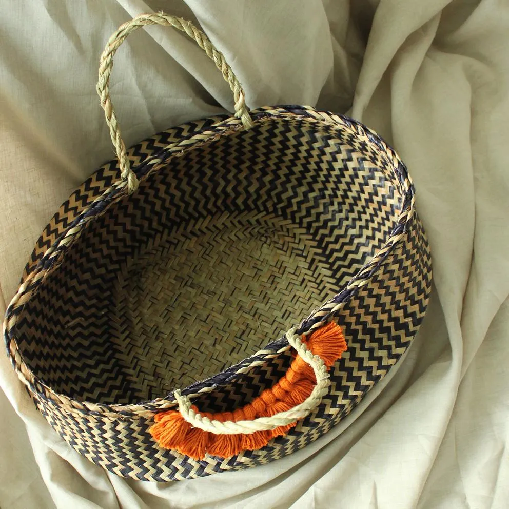 Borneo Extra Wide Zig-zag Belly basket - with