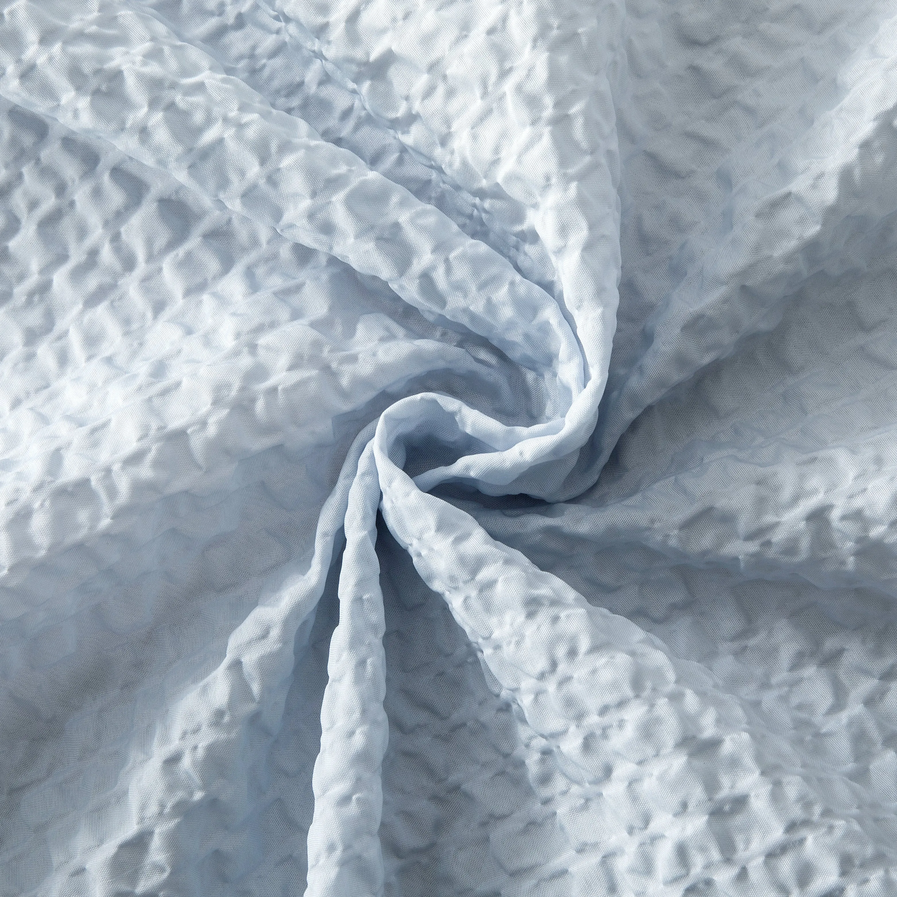 Dainty Home Tranquility Embossed Seersucker Designed 70" x 72" Shower Curtain