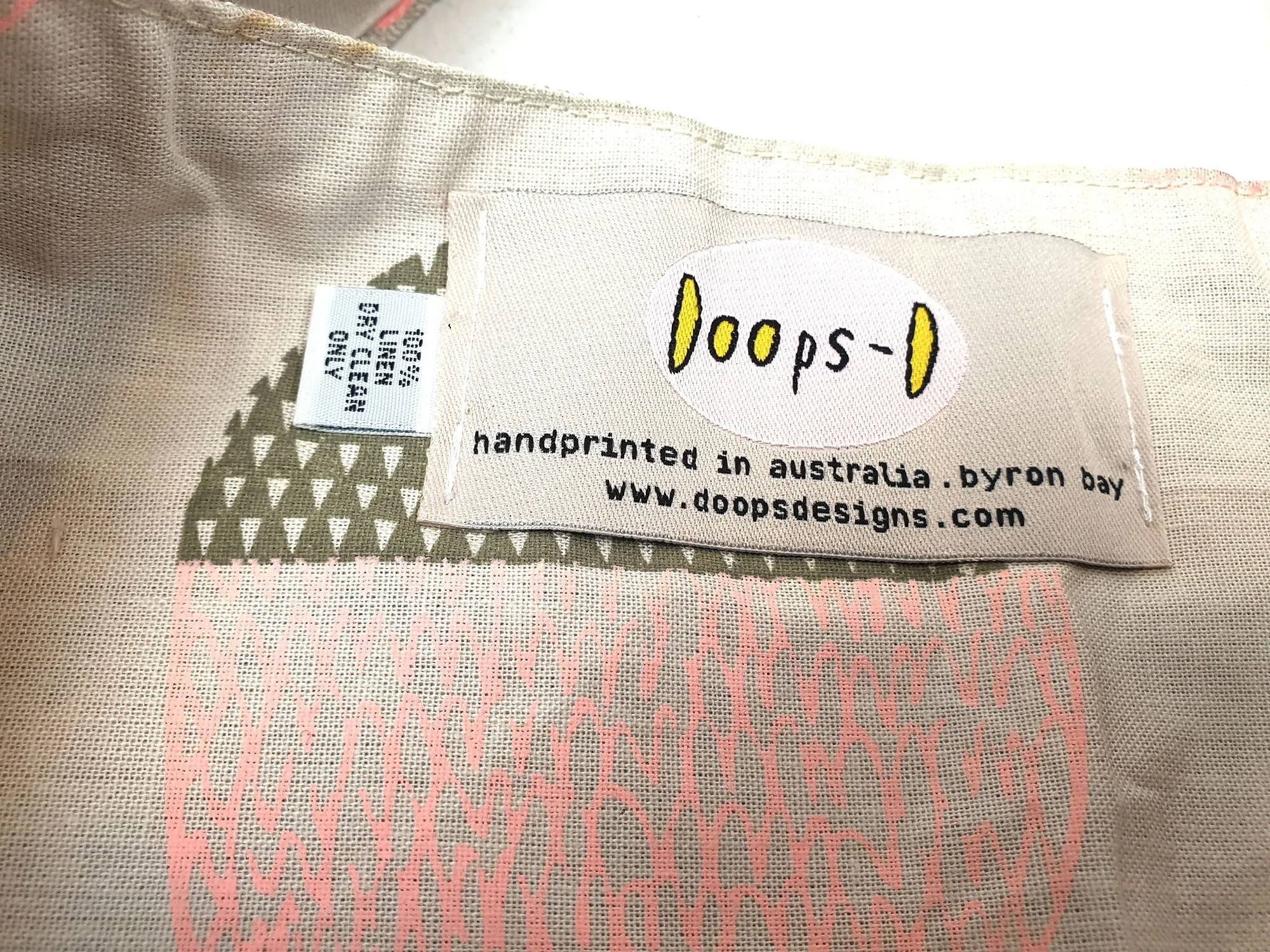 Doops extra large grey print bag