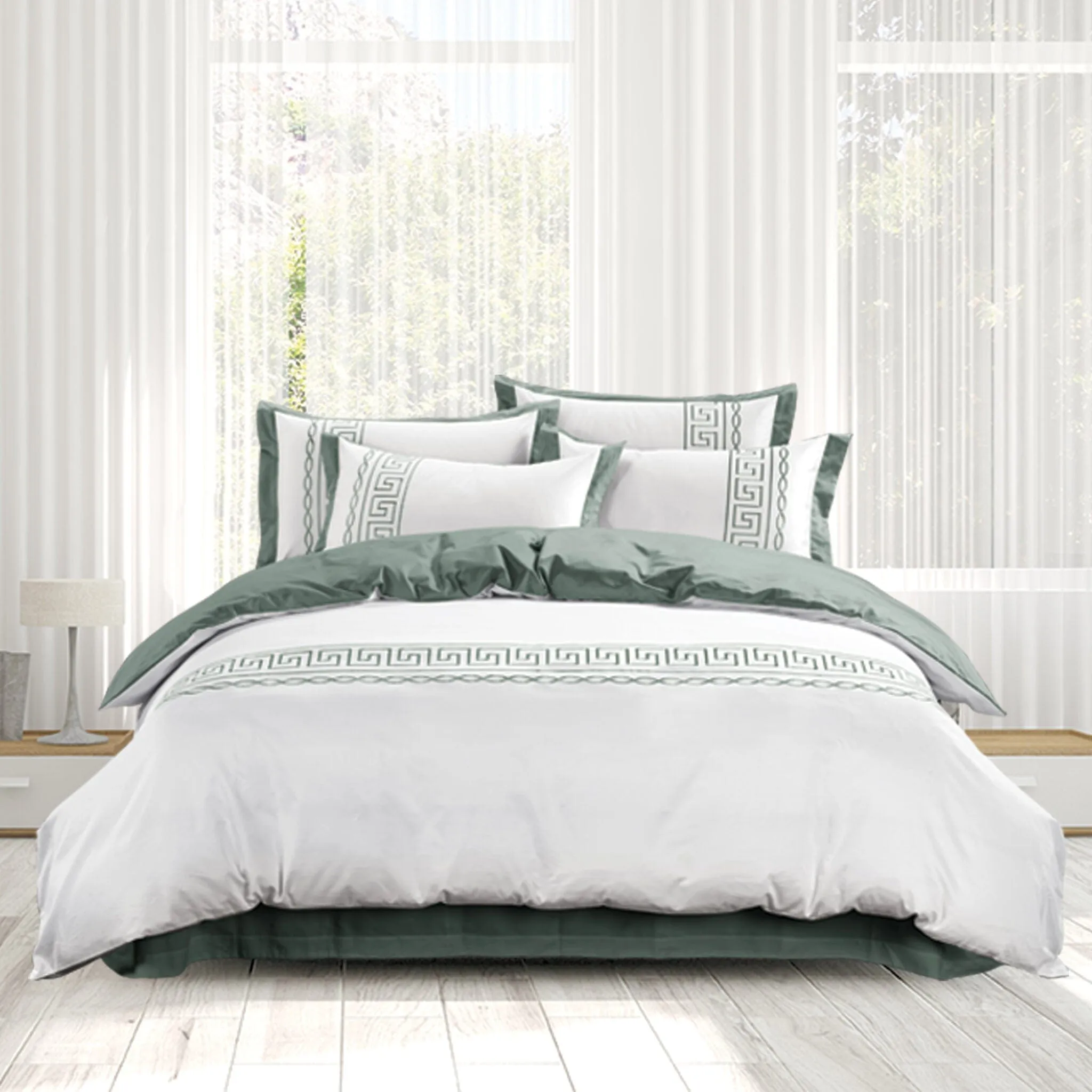 Egyptian Cotton Donatela White & Duck Egg 400 Thread Count  Duvet Cover Set