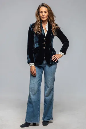 Hacking Velvet Jacket In Navy