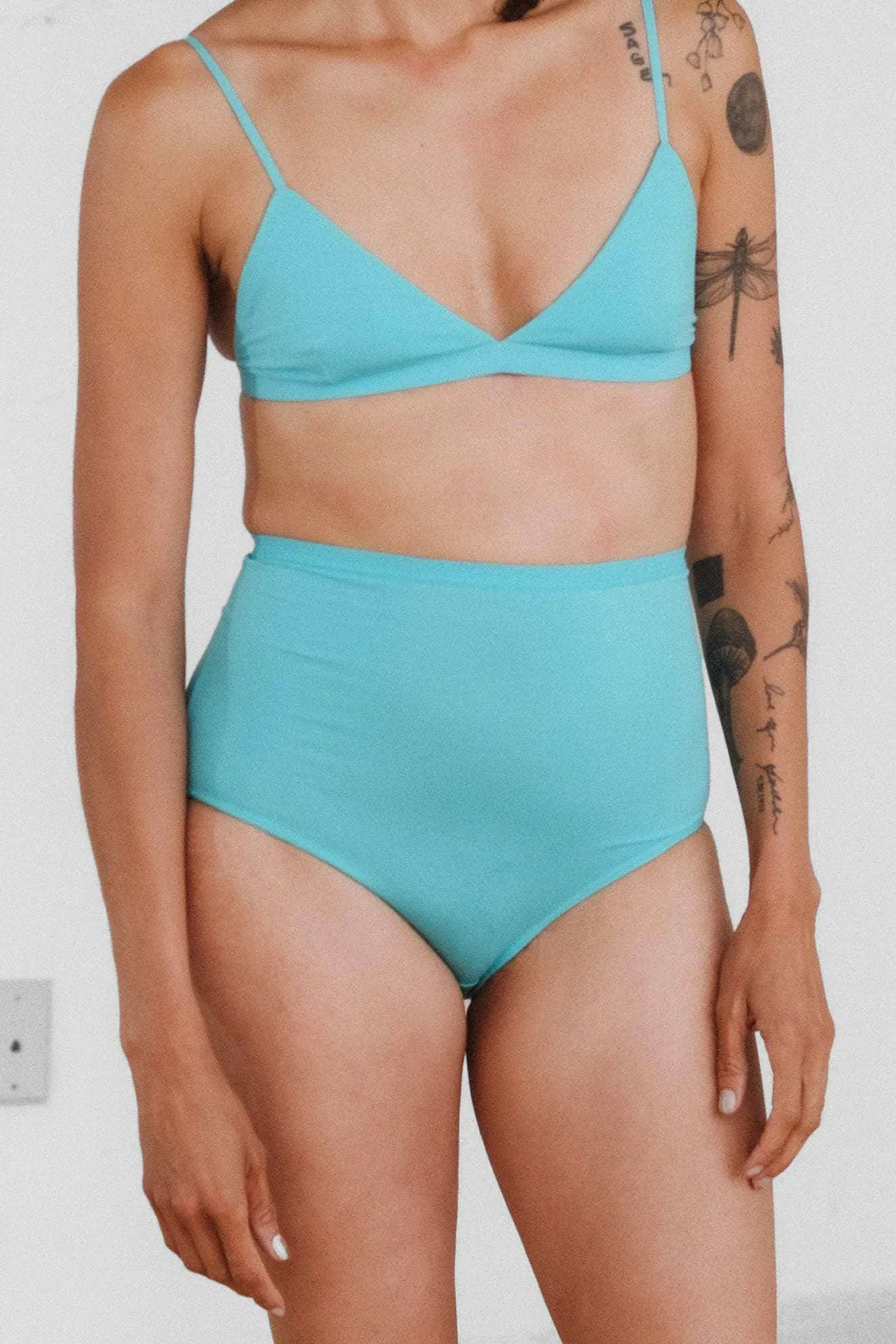 Highwaist Bell in Charles Turquoise