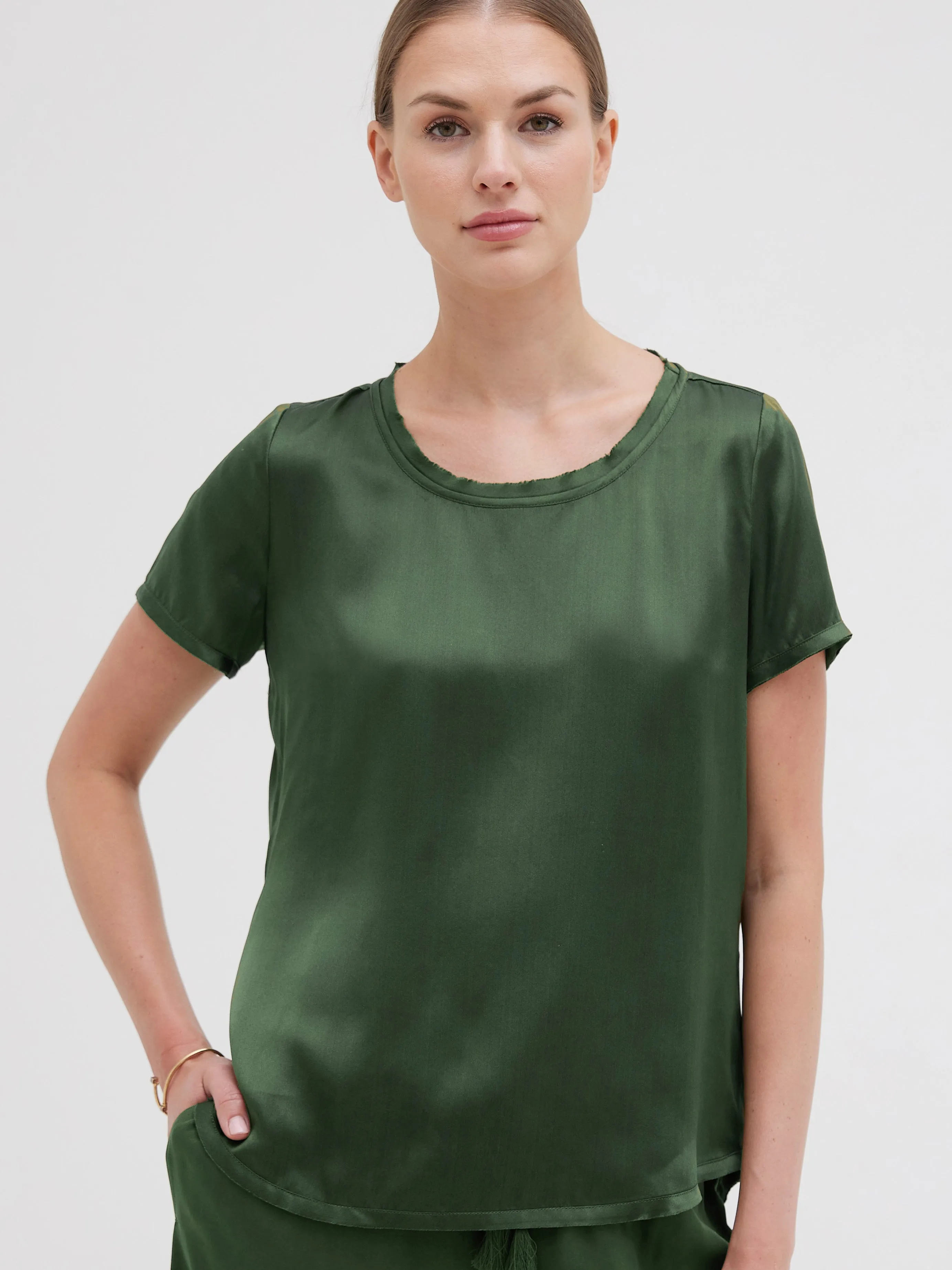 ICONIC go essential tee