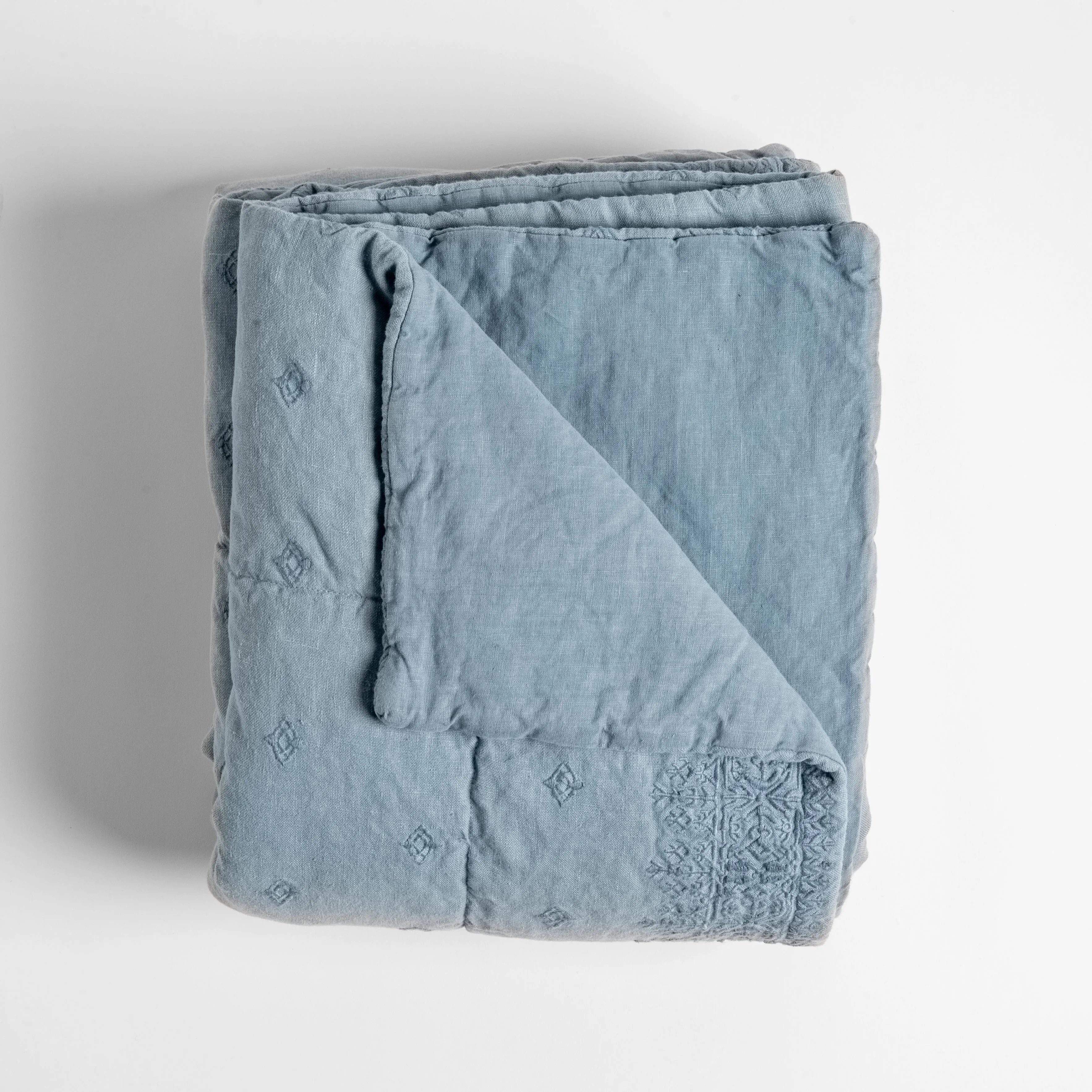 Ines Blanket