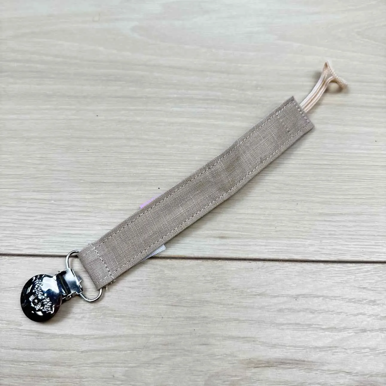 Itzy Ritzy PACIFIER CLIP