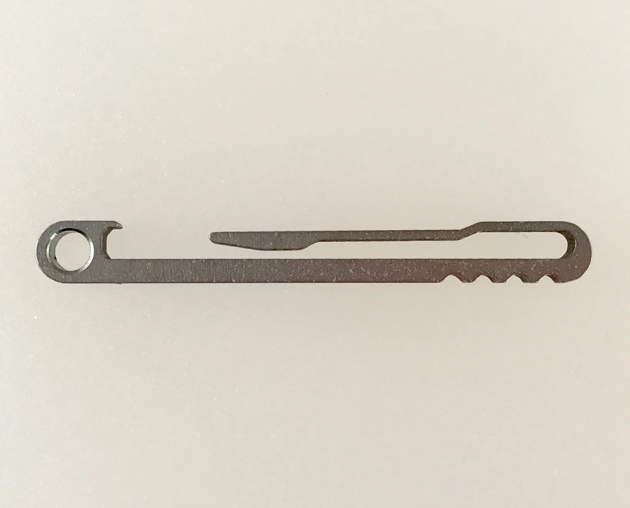Key Amigo Titanium Key Clip ~