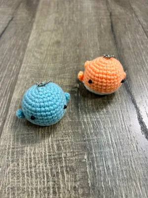 Knitted Whale Keyring