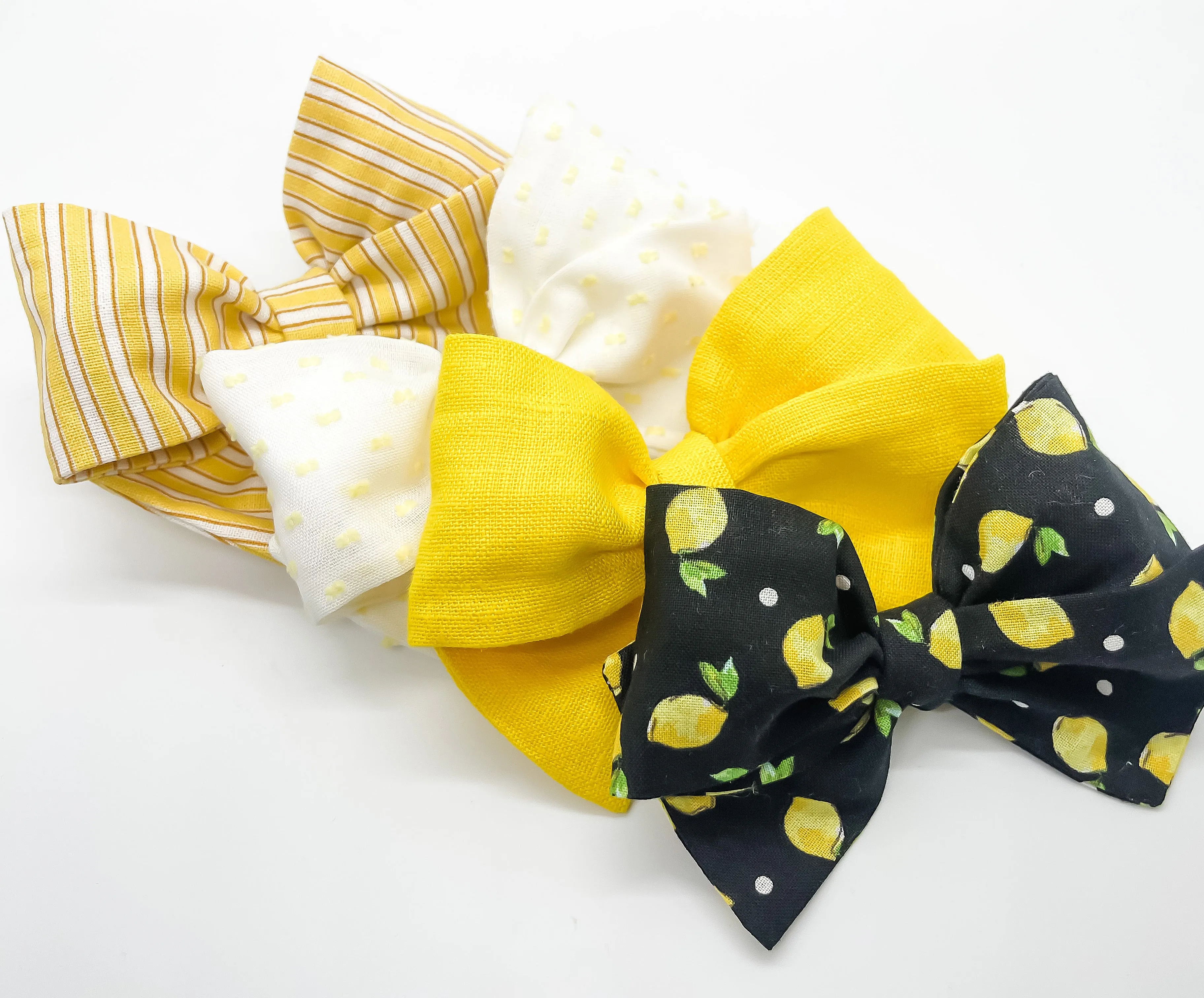 Lemon on Black Bow
