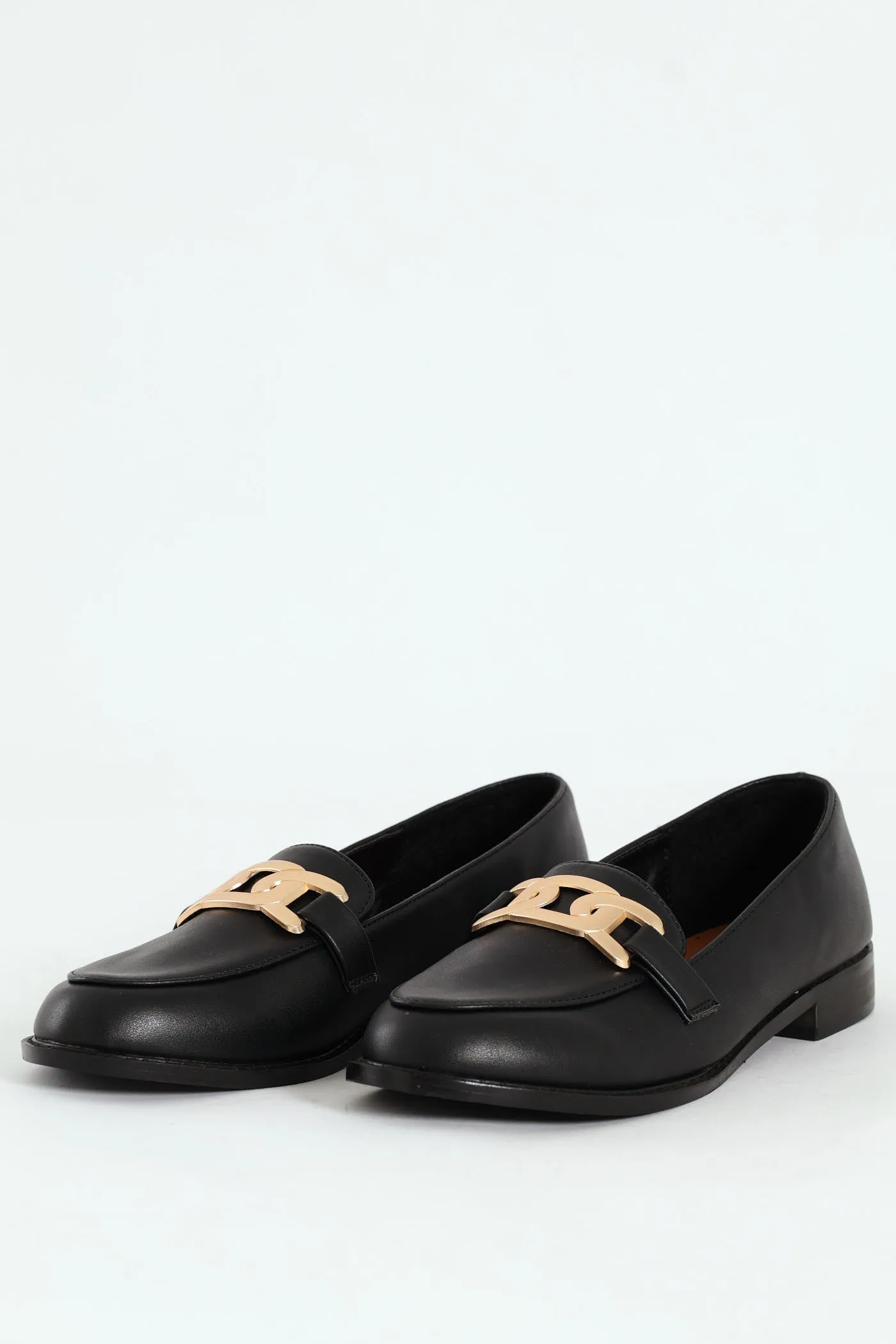 Loafer With Chain Metal Trim - Black