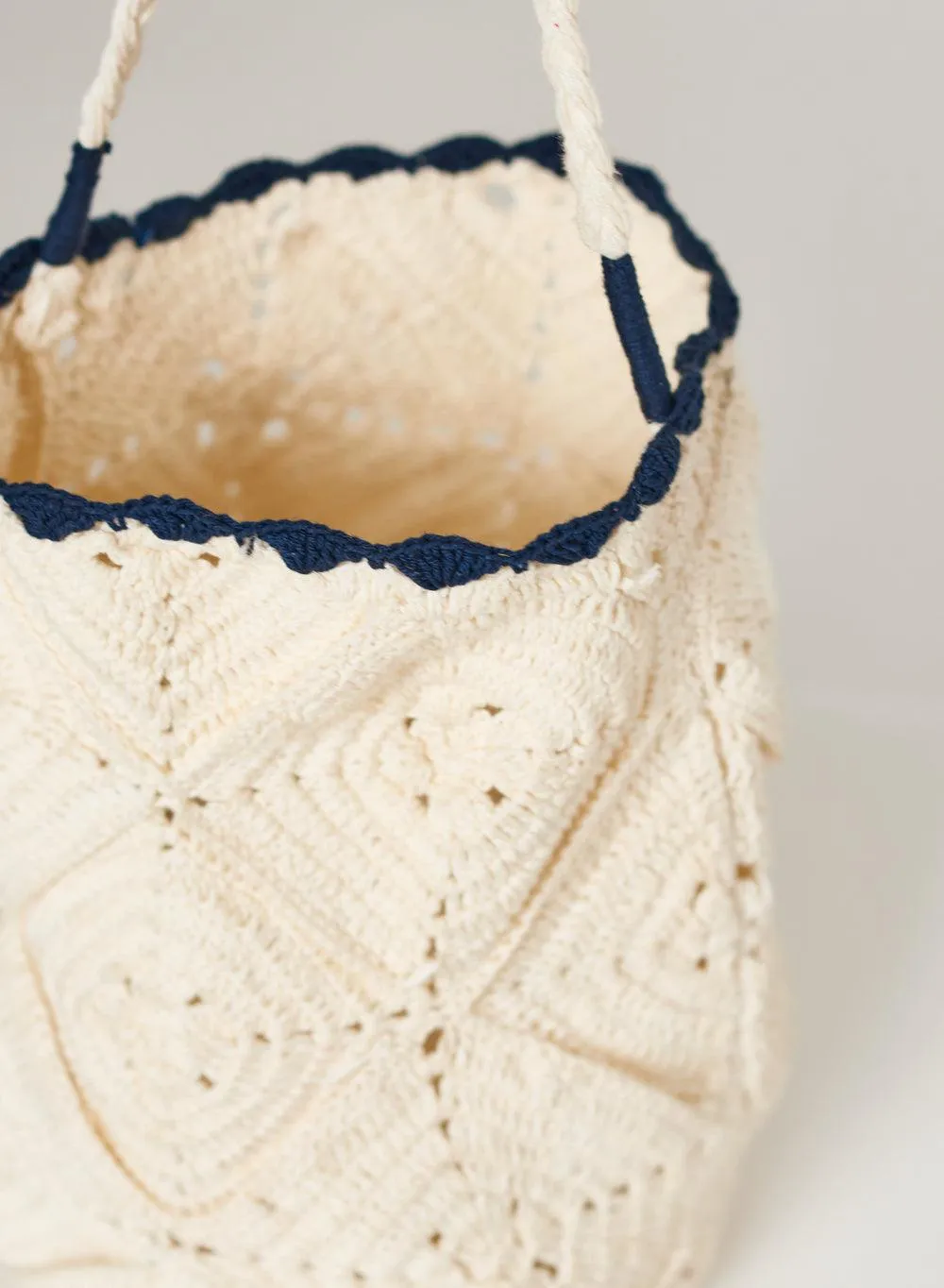 M.A.B.E - Gia Crochet Pouch - Ecru/Navy