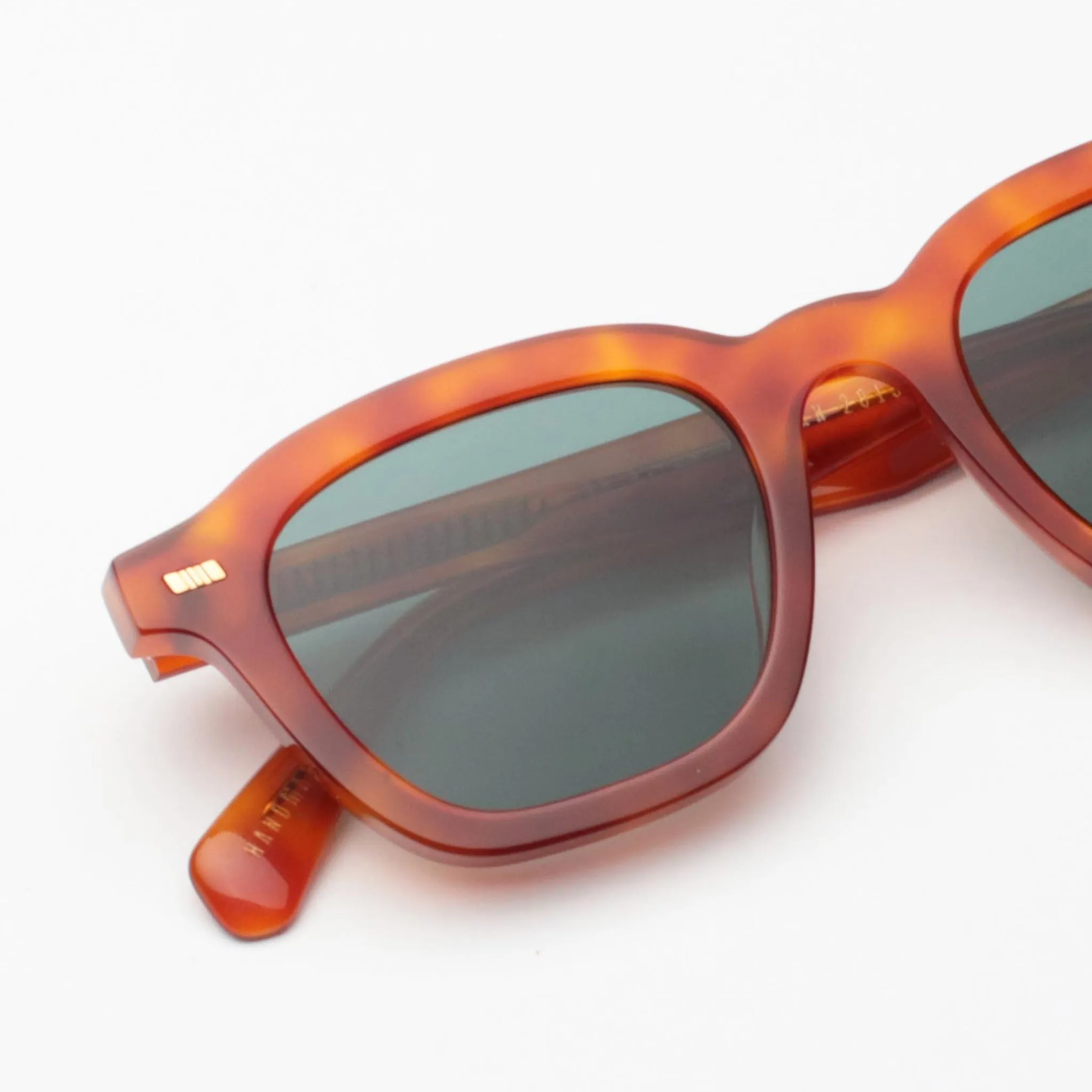 MENTE SUNGLASSES (HAVANA)
