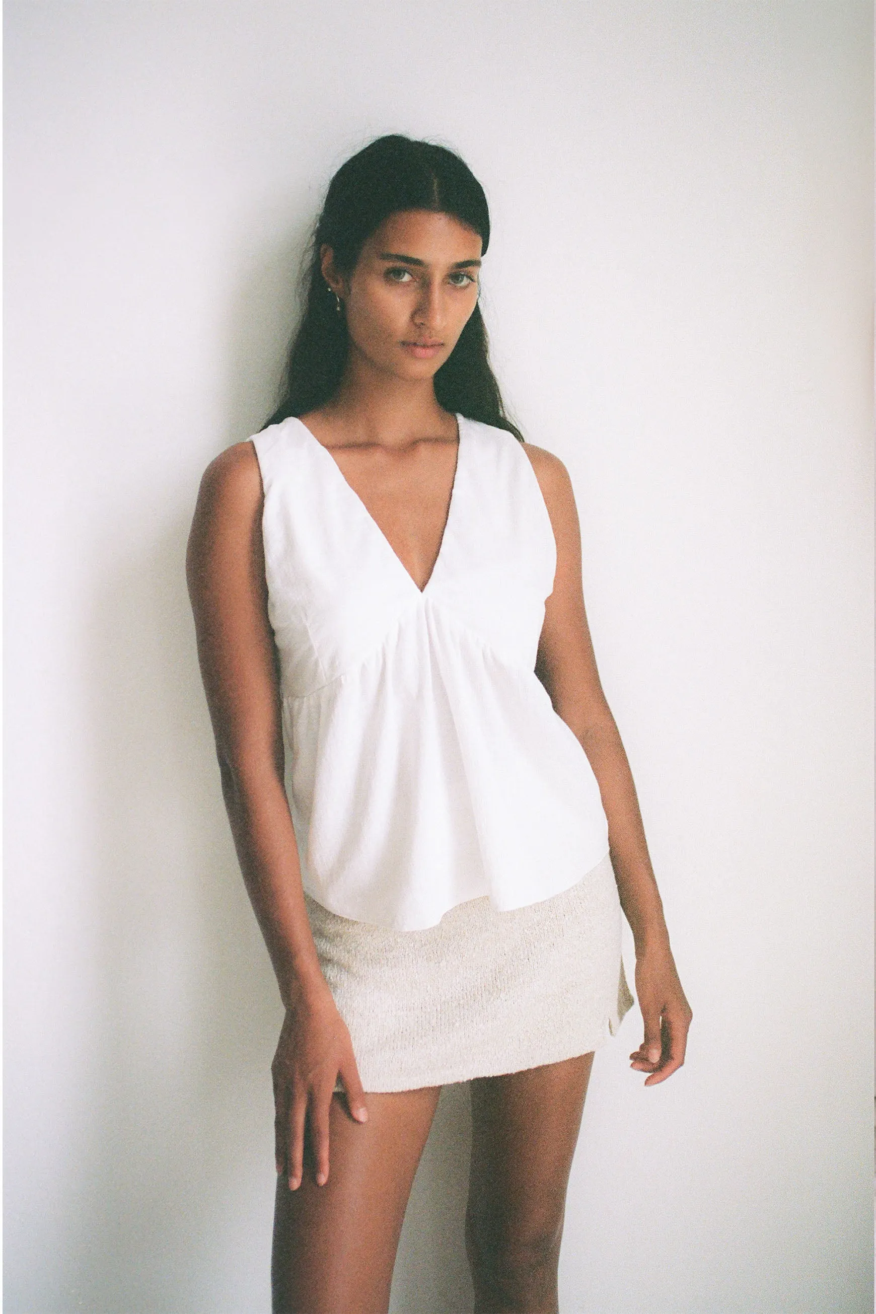 Mökki Top Off White