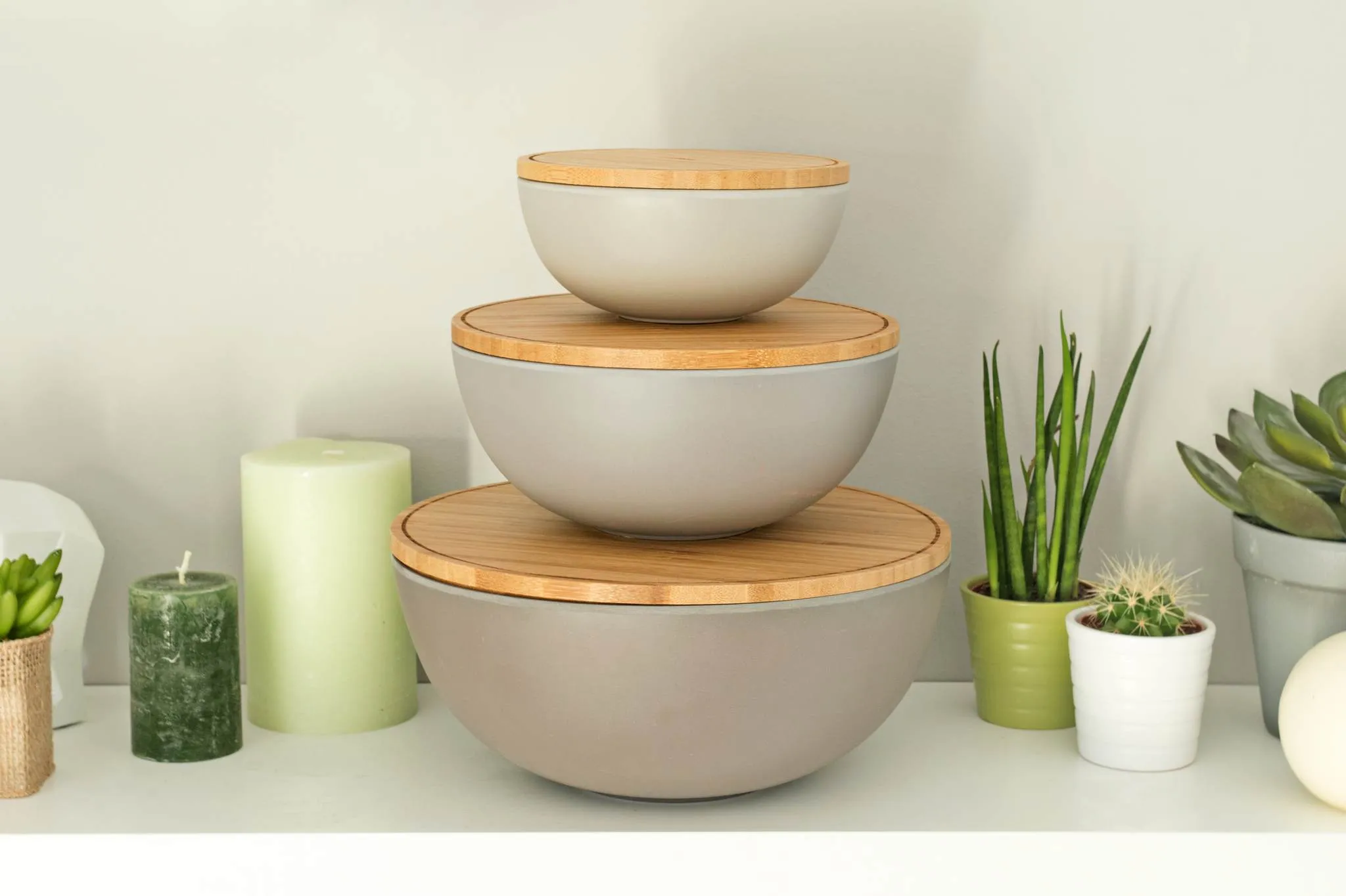Pebbly Salad Bowl (L) - Light grey