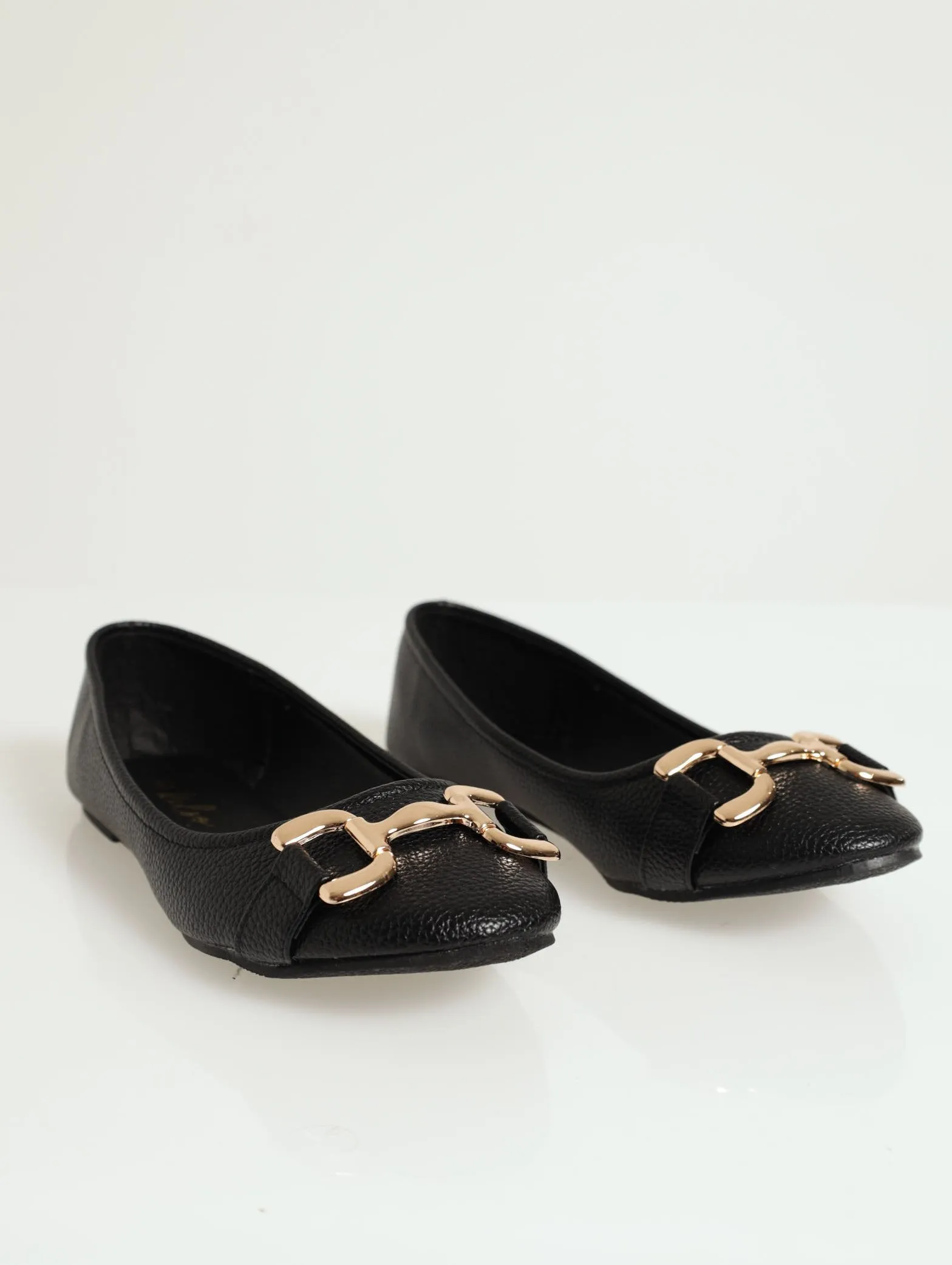 Pump With Metal Trim - Black