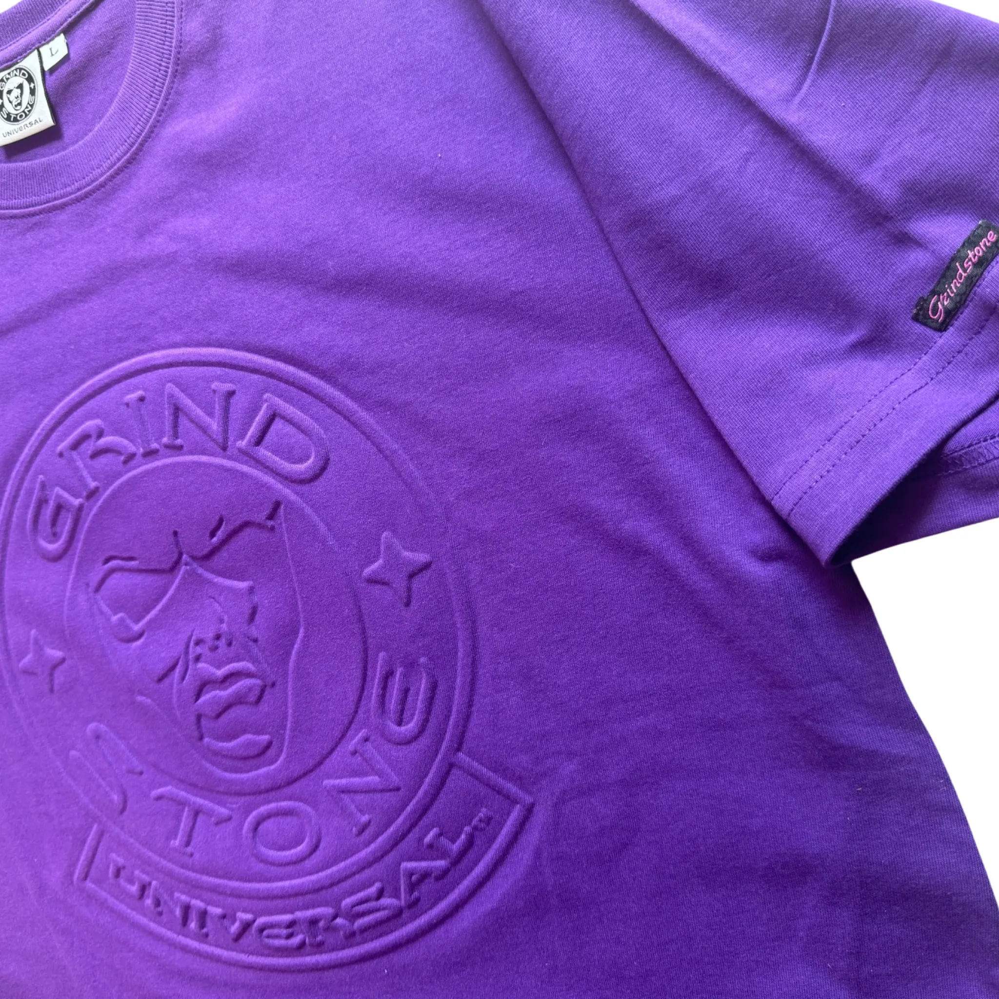 Short sleeve embossed t-shirt
