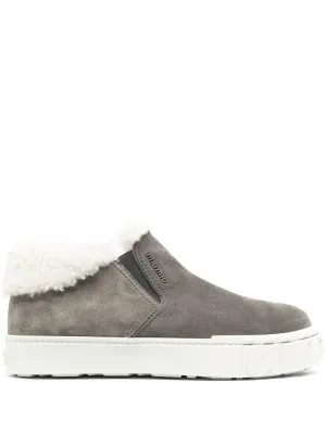 Slip-on sneakers