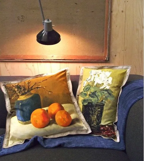 SWARM CANVAS PAINTING CLUTCH - ORANGES