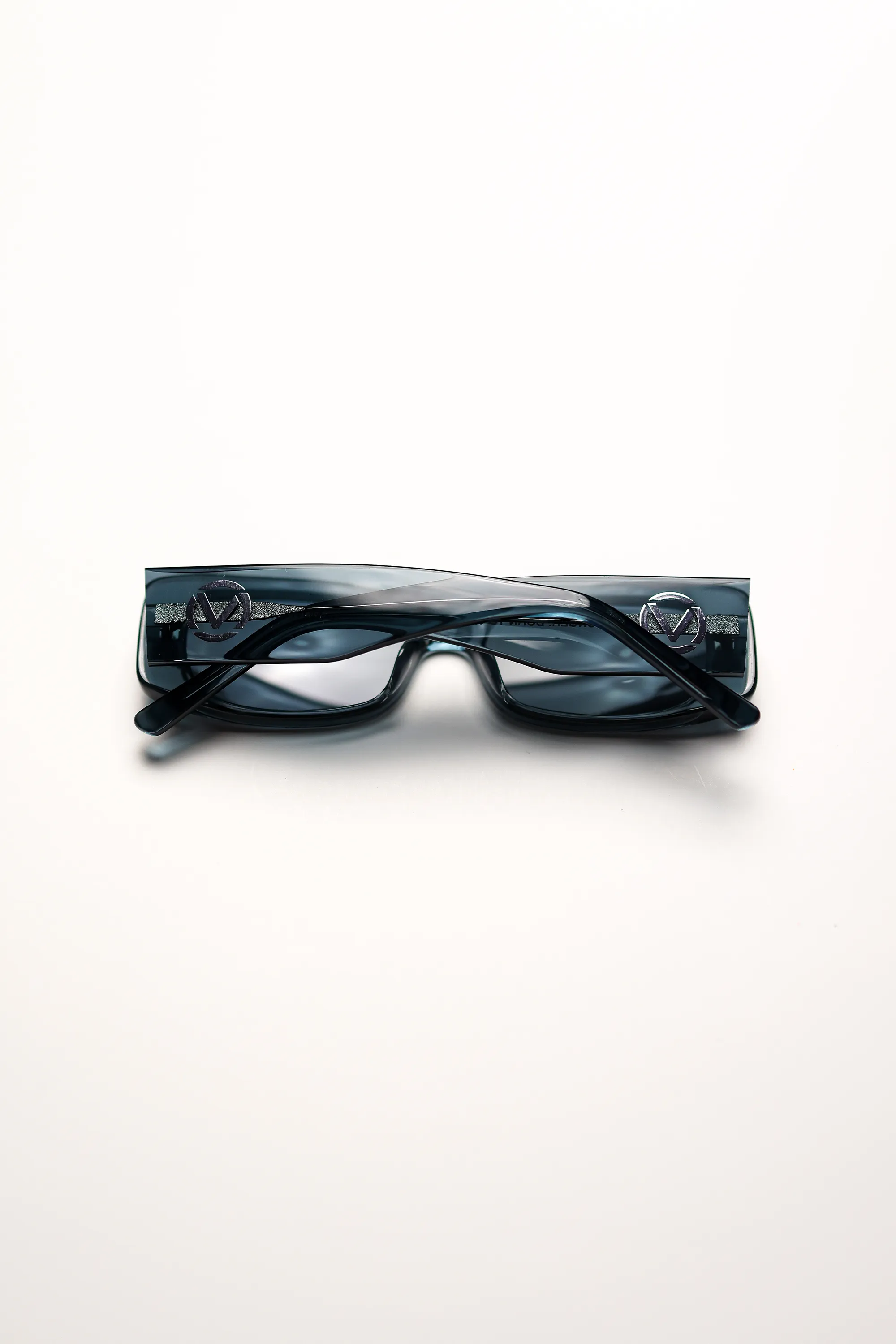 THE VISION SUNGLASSES - SMOKE GREY