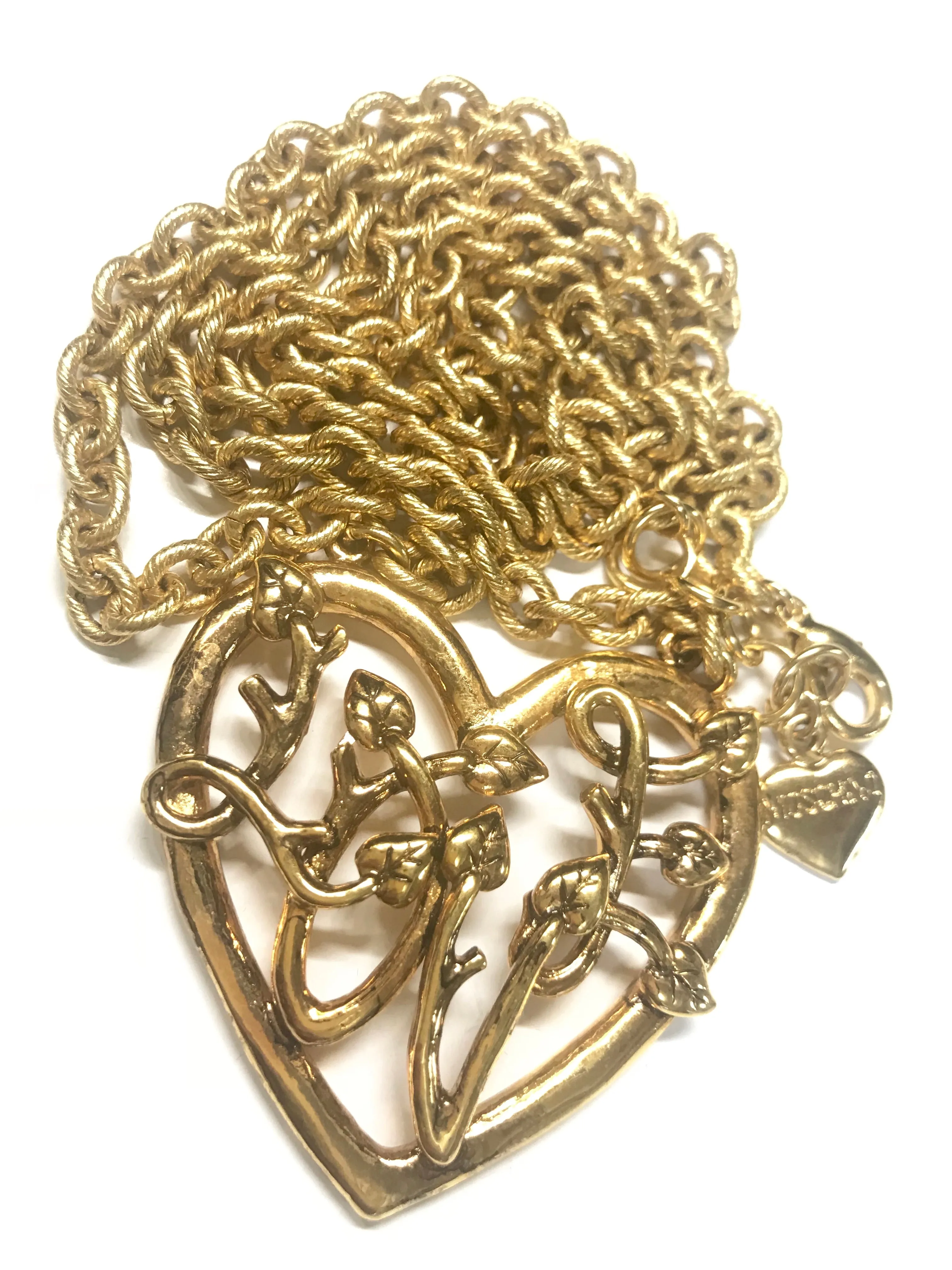 Vintage Moschino golden chain necklace with large arabesque heart design pendant top. Moschino BIJOUX jewelry.